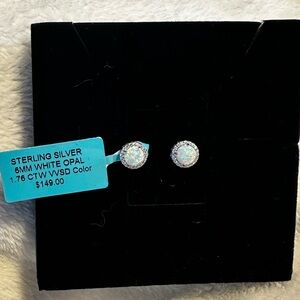 925 Sterling Silver 6mm White Opal Earrings 1.76 crew